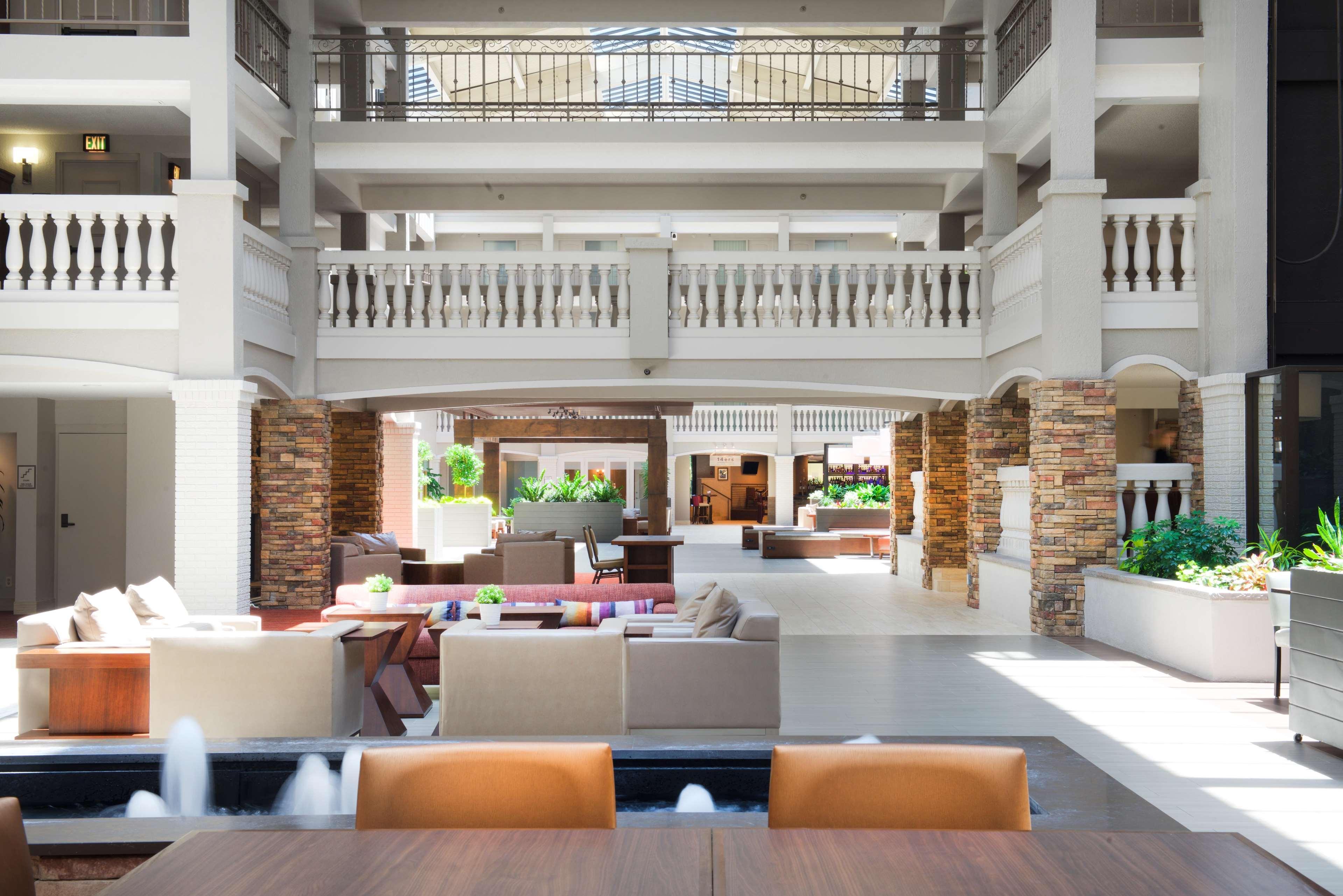 Embassy Suites By Hilton Colorado Springs Eksteriør bilde