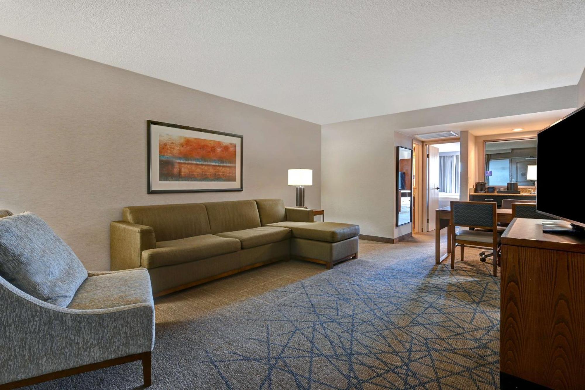 Embassy Suites By Hilton Colorado Springs Eksteriør bilde